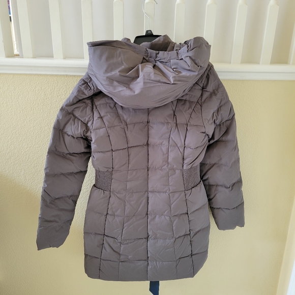Cole Haan Signature Hodded Down & Feather Jacket - Picture 11 of 15